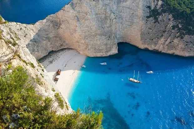 Najpiękniejsze miejsca Zakynthos, które musisz zobaczyć podczas wakacji